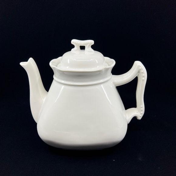 Very Rare, Vintage, 1960's  Red Cliff Montcliff 8 Cup Ironstone Teapot - Picture 1 of 14